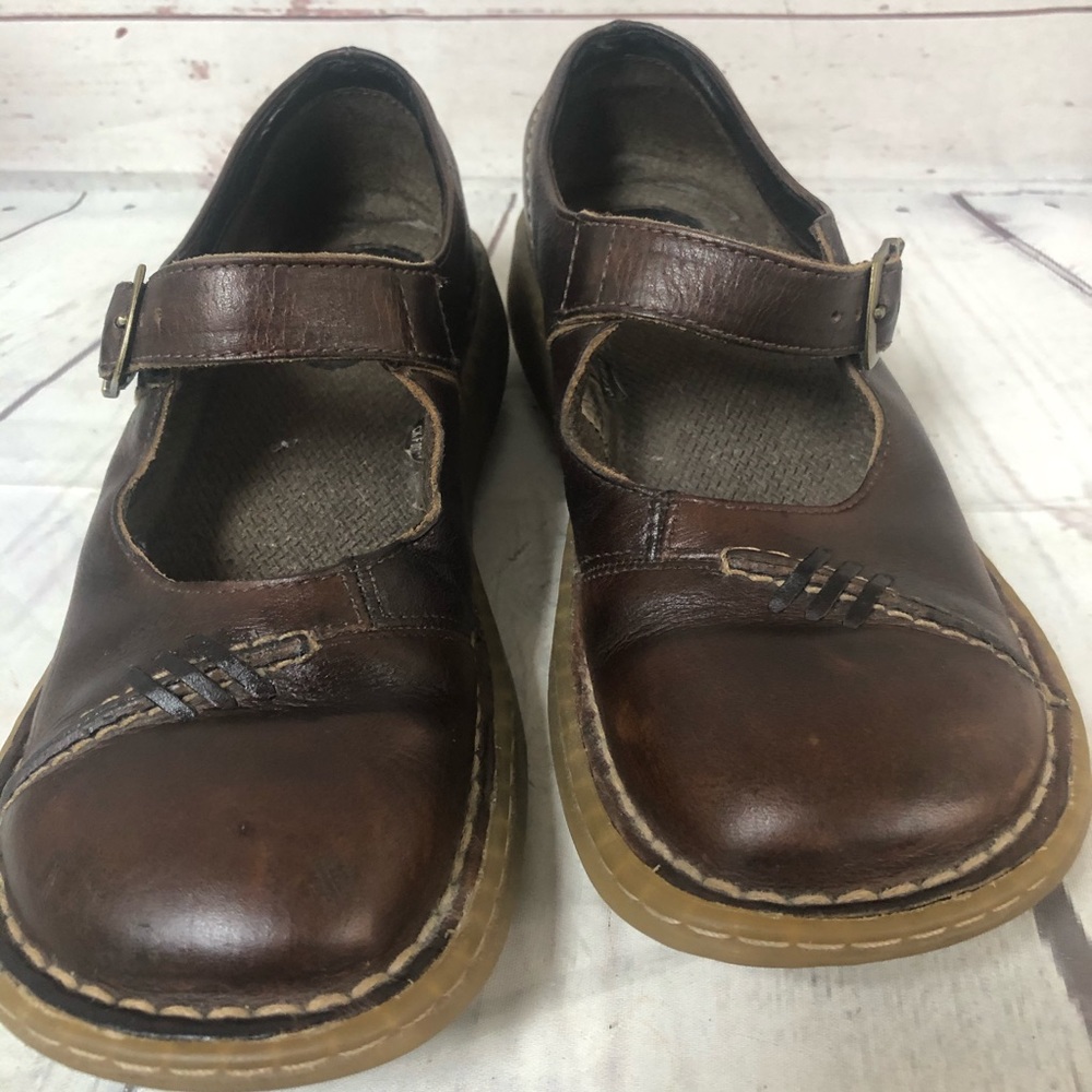 Dr. Martens Mary Janes Brown Leather 7 Strap